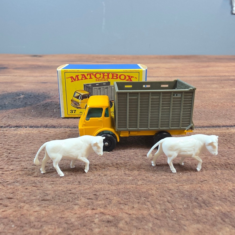 Matchbox Cattle Truck No 37 Lesney Yellow Dodge Grey Bed Excellent With Box